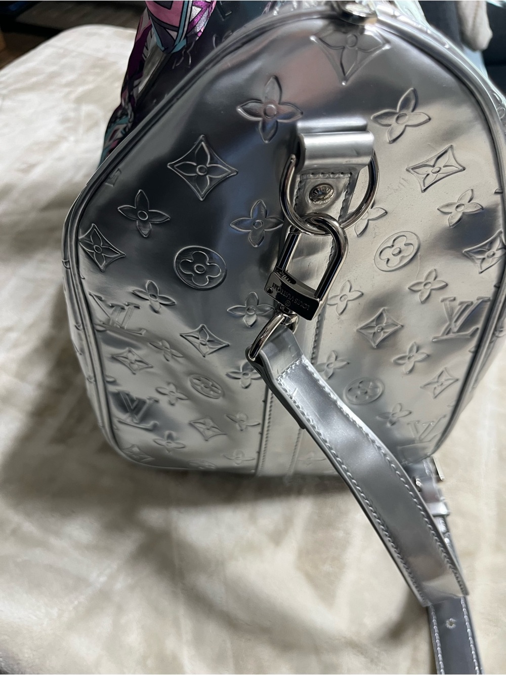 Louis Vuitton Silver Monogram Speedy with Multicolor Scarf Accent - Picture 4 of 16